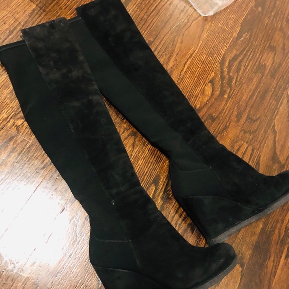 Boots - Picture 4 of 7